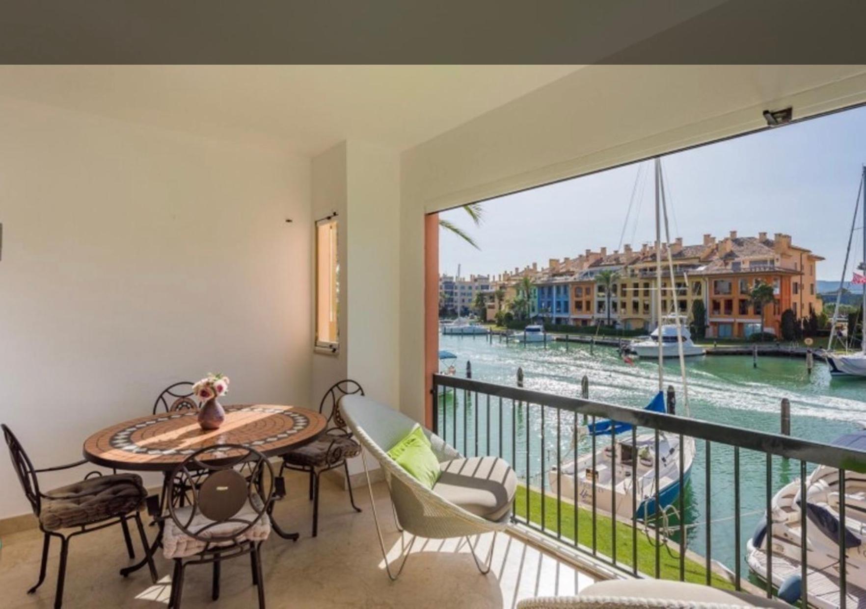 סן רוקה Apartamento Con Piscina ,Playa Con Vistas Panoramicas En La Marina De Sotogrande מראה חיצוני תמונה